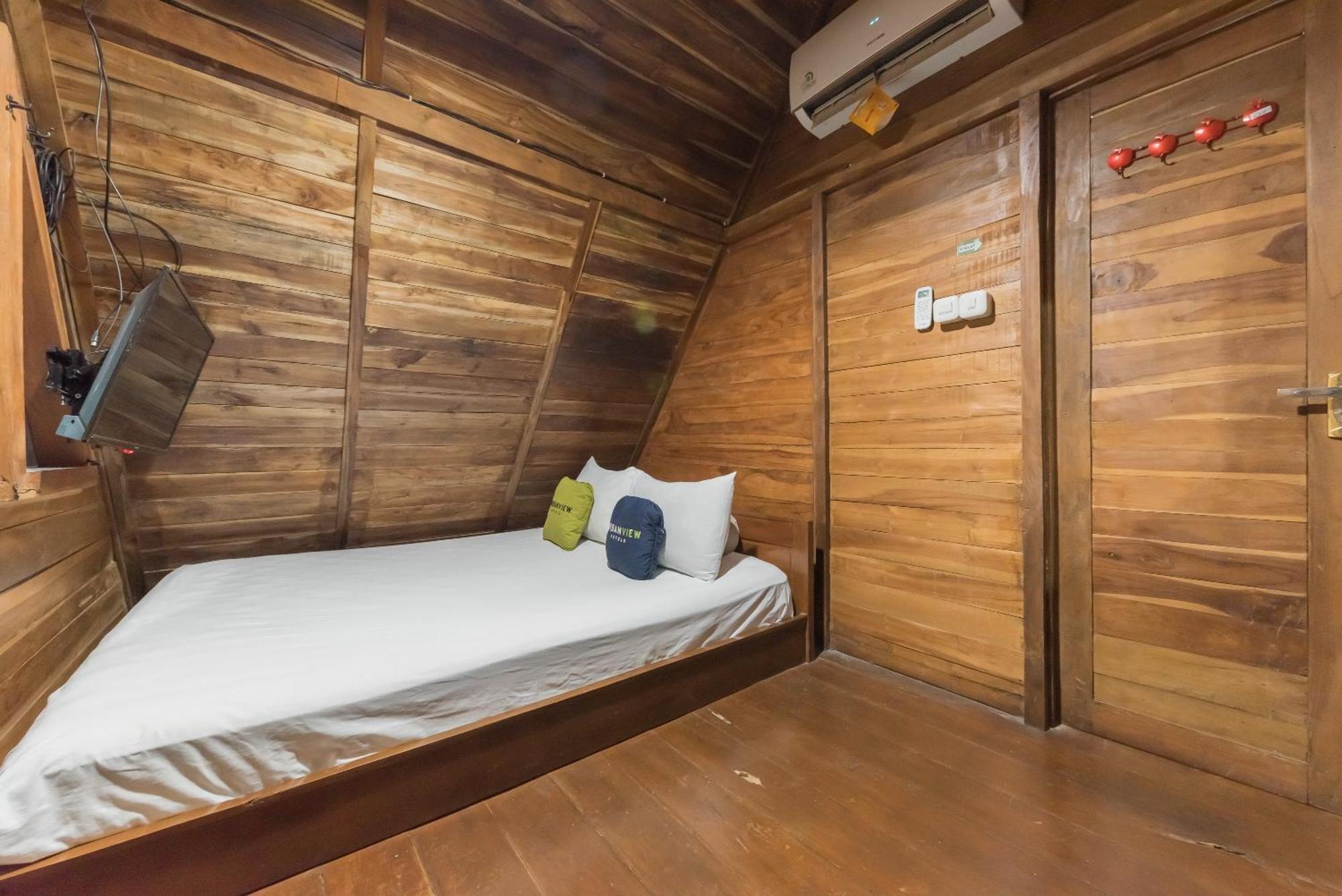 Urbanview Hotel Cianjur City Park By Reddoorz Экстерьер фото